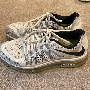 Nike air max size 8.5 womens white